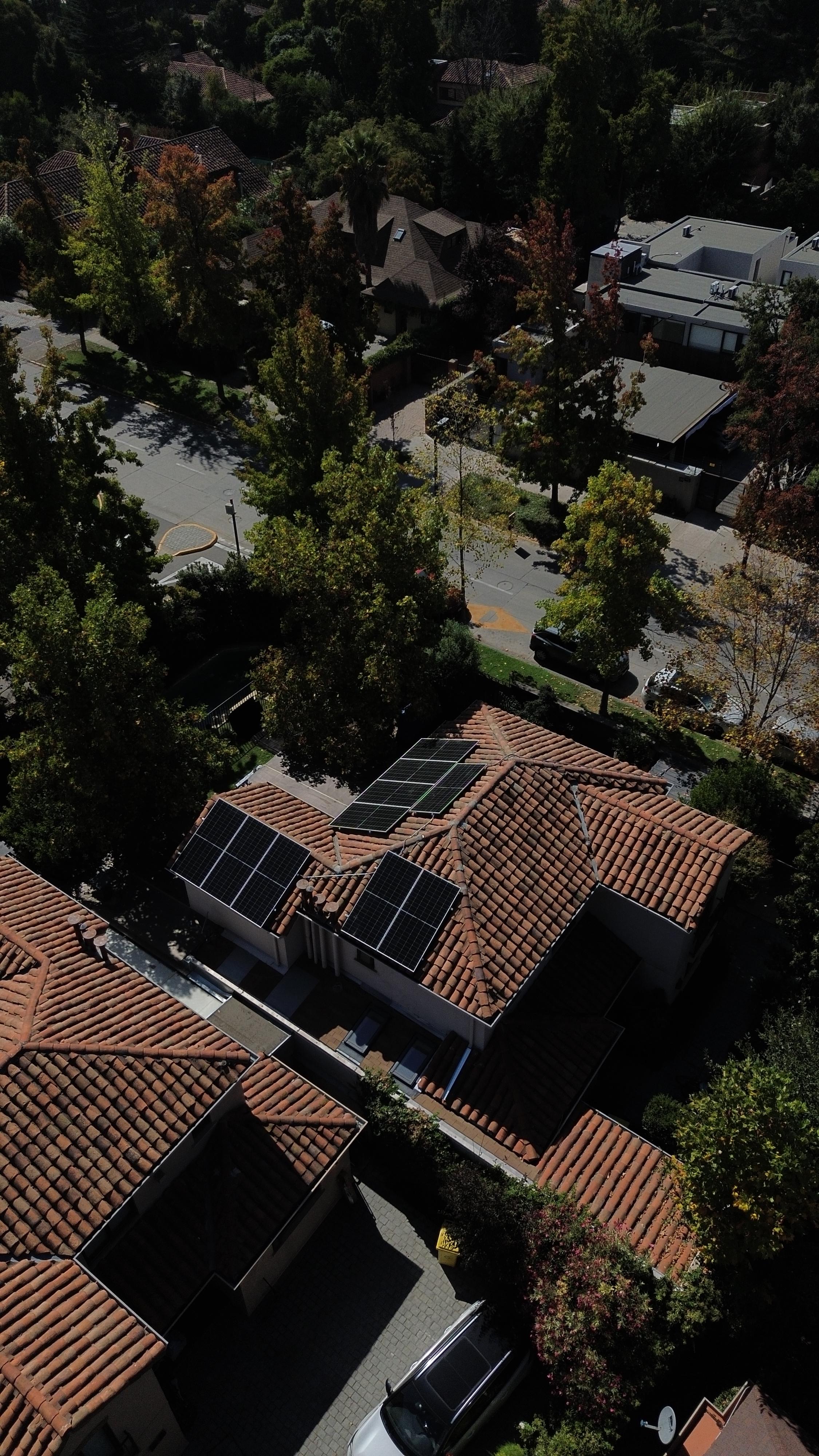 Lo Barnechea — 10 paneles 15kWh